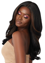 Load image into Gallery viewer, Outre Lace Front Wig- Avani
