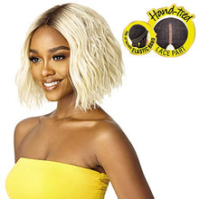 Load image into Gallery viewer, Outre The Daily Wig - Valencia