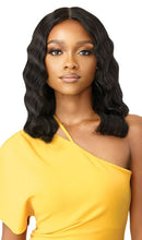 Load image into Gallery viewer, Outre The Daily Wig Human Hair Ocean Body 16"