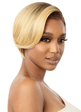 Load image into Gallery viewer, OUTRE LACE FRONT WIG - PERFECT HAIR LINE 13X4 - LUXY - HT