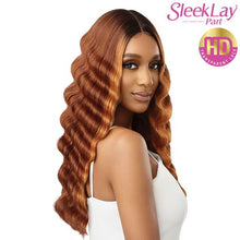 Load image into Gallery viewer, Outre Lace Front Wig - Sleeklay Part - Mariposa