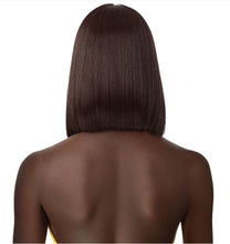 Load image into Gallery viewer, Outre The Daily Wig - Malia