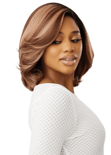 Load image into Gallery viewer, Outre Lace Front Wig - Everywear - Every44
