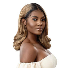 Load image into Gallery viewer, Outre Lace Front Wig - Melted Hairline - Jenni
