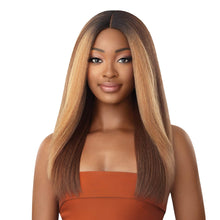 Load image into Gallery viewer, Outre Lace Front Wig - Neesha Soft &amp; Natural - Neesha 207
