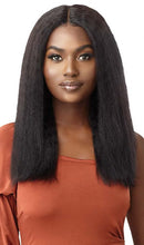 Load image into Gallery viewer, Outre Mytresses Gold Blowout Collection Human Hair Kinky Straight 20&quot;
